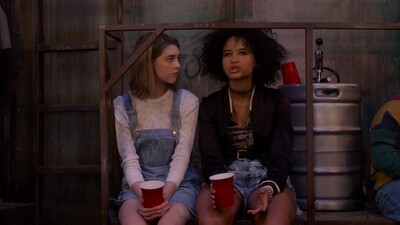 That_90S_Show_S01E01_That_90S_Pilot_720p_10Bit_English_Esubs_MoviesMod_Net_0147.jpg