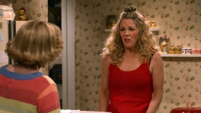 That_90S_Show_S01E03_Lip_Smackers_720p_10Bit_English_Esubs_MoviesMod_Net_0093.jpg