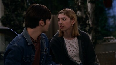 That_90S_Show_S01E03_Lip_Smackers_720p_10Bit_English_Esubs_MoviesMod_Net_0179.jpg