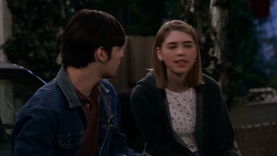 That_90S_Show_S01E03_Lip_Smackers_720p_10Bit_English_Esubs_MoviesMod_Net_0184.jpg