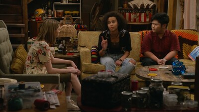 That_90S_Show_S01E04_Rave_720p_10Bit_English_Esubs_MoviesMod_Net_0051.jpg