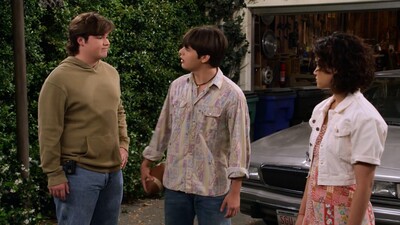 That_90S_Show_S01E04_Rave_720p_10Bit_English_Esubs_MoviesMod_Net_0150.jpg