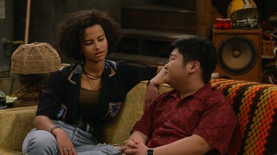 That_90S_Show_S01E04_Rave_720p_10Bit_English_Esubs_MoviesMod_Net_0159.jpg