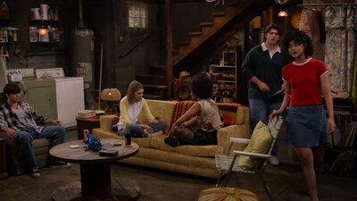 That_90S_Show_S01E05_Step_By_Step_720p_10Bit_English_Esubs_MoviesMod_Net_0014.jpg