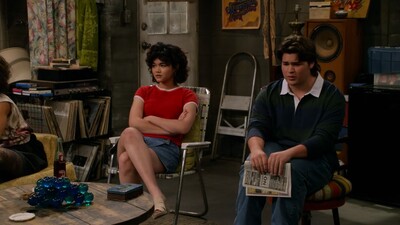 That_90S_Show_S01E05_Step_By_Step_720p_10Bit_English_Esubs_MoviesMod_Net_0019.jpg