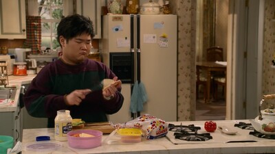 That_90S_Show_S01E05_Step_By_Step_720p_10Bit_English_Esubs_MoviesMod_Net_0035.jpg