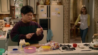 That_90S_Show_S01E05_Step_By_Step_720p_10Bit_English_Esubs_MoviesMod_Net_0037.jpg