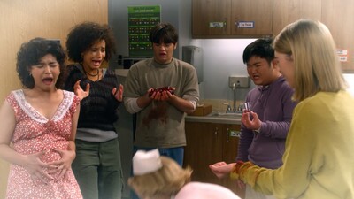 That_90S_Show_S01E09_Dirty_Double_Booker_720p_10Bit_English_Esubs_MoviesMod_Net_0095.jpg