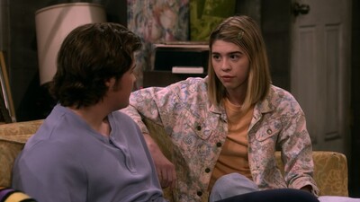 That_90S_Show_S01E09_Dirty_Double_Booker_720p_10Bit_English_Esubs_MoviesMod_Net_0165.jpg