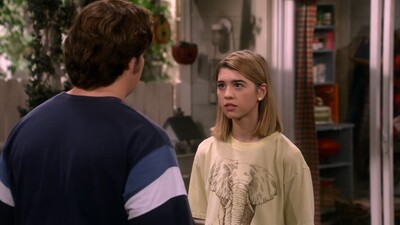 That_90S_Show_S01E10_Kids_In_America_720p_10Bit_English_Esubs_MoviesMod_Net_0182.jpg